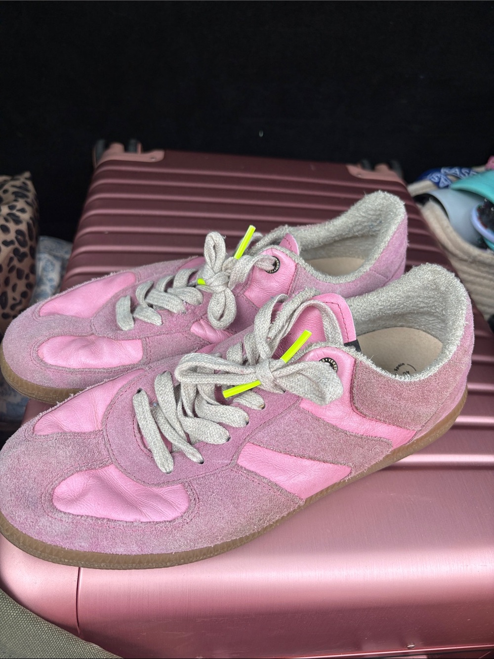 Verbenas Sora Leather Sneakers.. Pink Suede & Leather. Size 40!